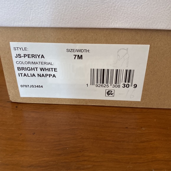 Jessica Simpson Periya White Bootie 7M - Picture 4 of 5